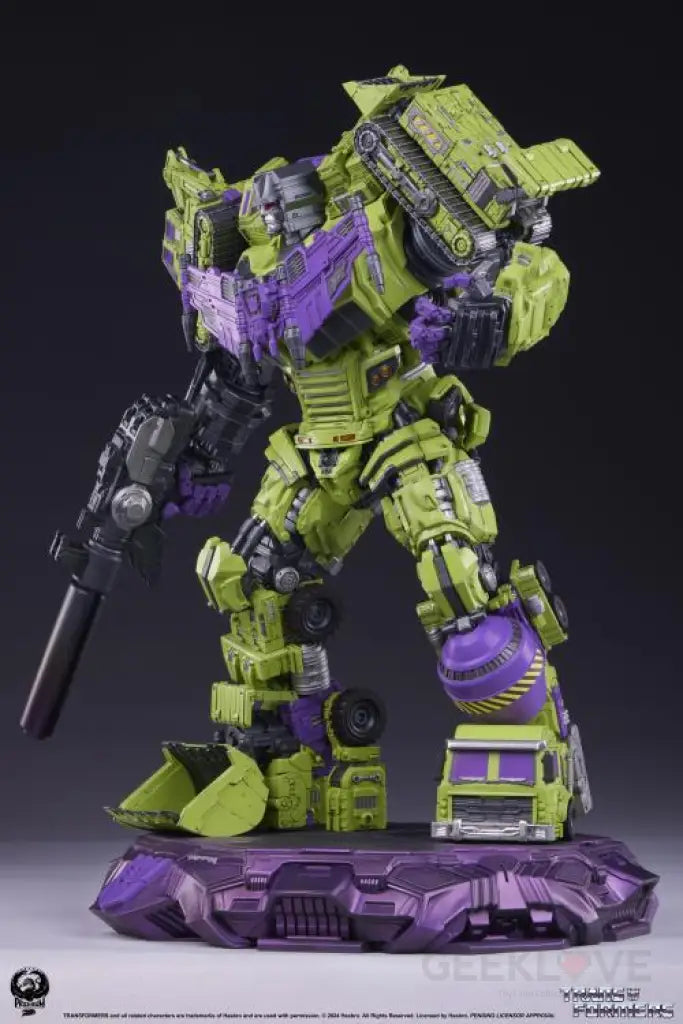 Devastator Museum Scale Figure