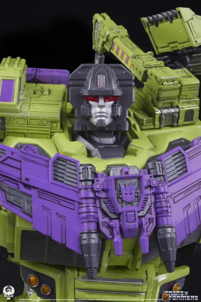 Devastator Museum Scale Figure