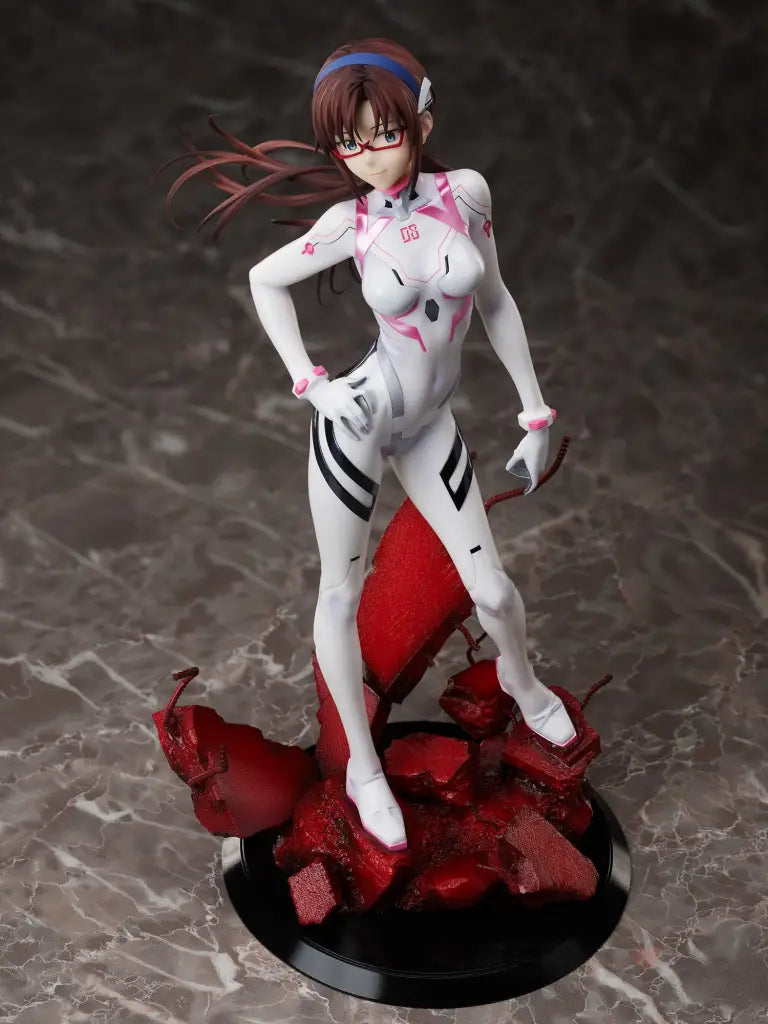 Mari Makinami Illustrious (Last Mission) 1/7 Scale Figure - GeekLoveph