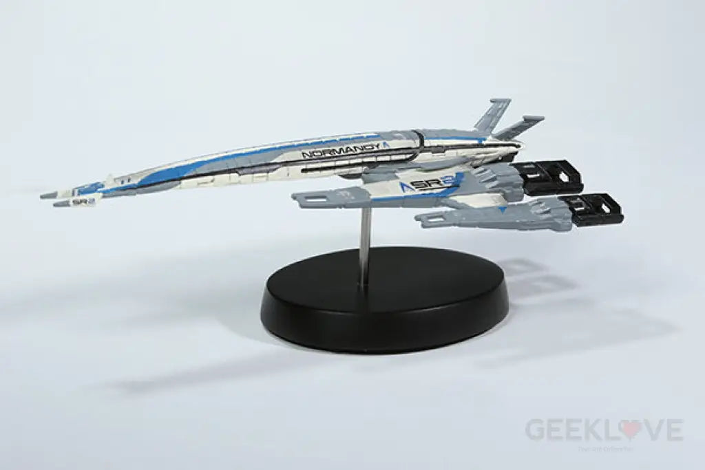 Mass Effect: Normandy SR-2 Ship Replica Remaster - GeekLoveph