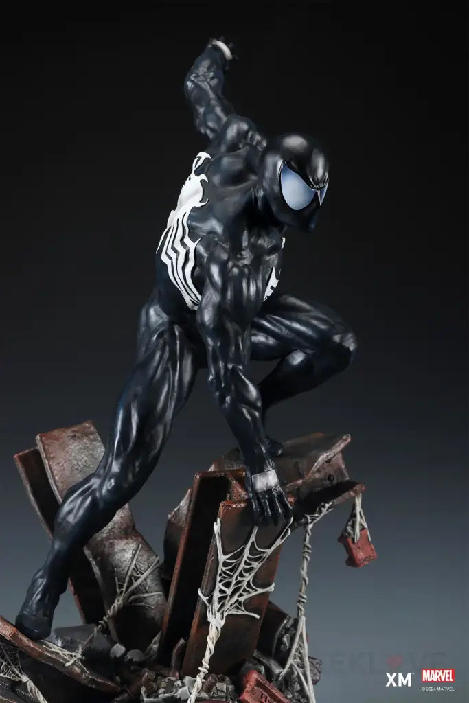 Symbiote Spider Man 1/4 Scale Figure