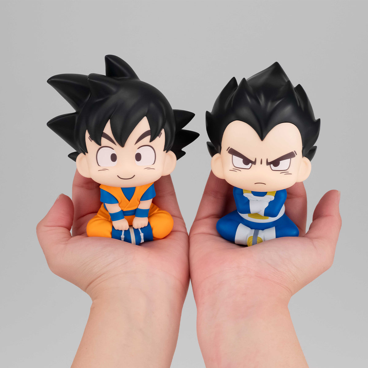 Look Up Dragon Ball DAIMA  Son Goku (mini) & Vegeta (mini) set (with gift)