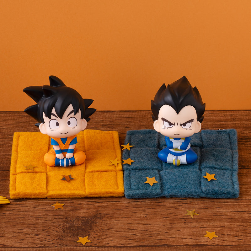 Look Up Dragon Ball DAIMA  Son Goku (mini) & Vegeta (mini) set (with gift)