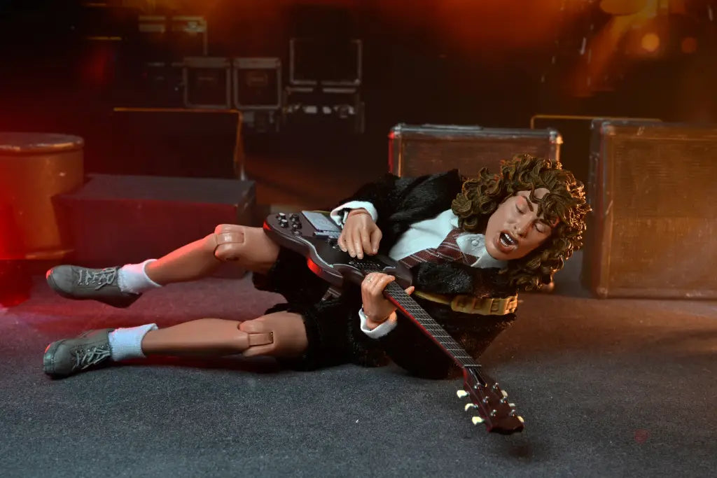 Ac/dc Angus Young Highway To Hell Clothed Figure Preorder