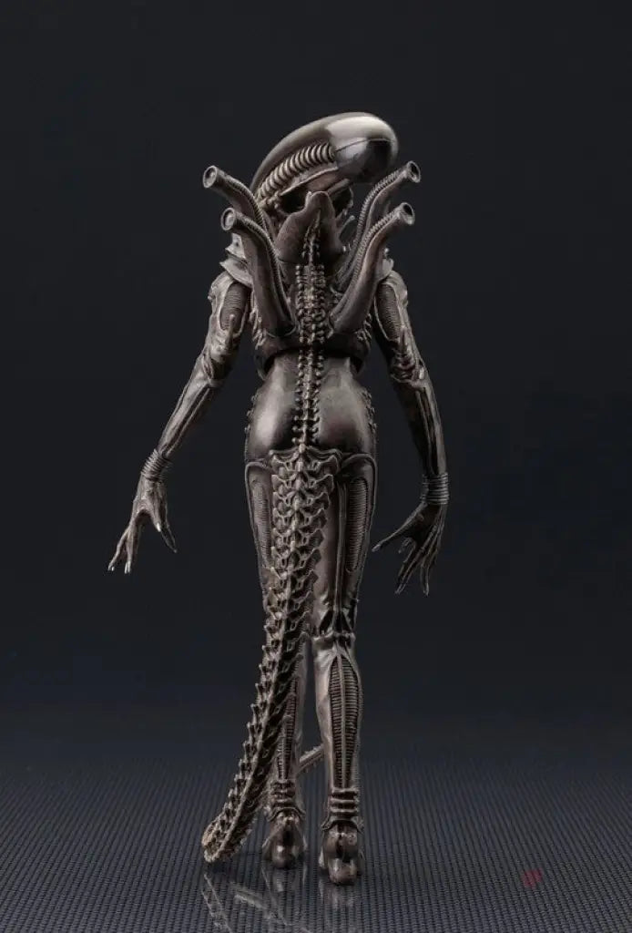 Alien Artfx+ Xenomorph Big Chap Statue Back Order