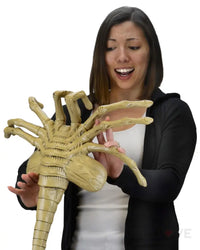 Alien Foam Prop Replica Life-Size Facehugger (Reproduction 2023) Preorder