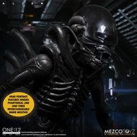 Alien One:12 Collective Alien - GeekLoveph