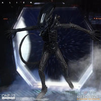 Alien One:12 Collective Alien - GeekLoveph