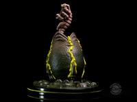 Alien Q-Fig Facehugger - GeekLoveph