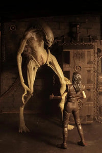 Alien Resurrection – 11″ Scale Action Figure – Deluxe Newborn - GeekLoveph