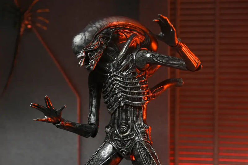 Alien Romulus 7in Ultimate Xenomorph XX121 Action Figure