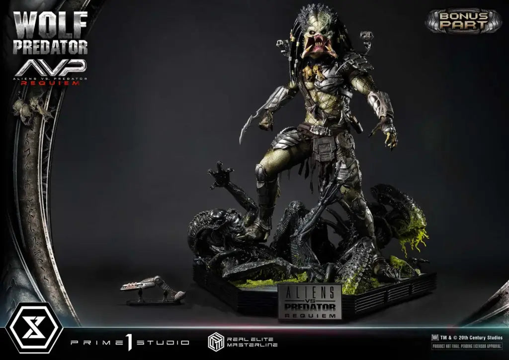 Aliens vs. Predator: Requiem Real Elite Masterline Wolf Predator DX Bonus Ver. 1/3 Scale Statue Pre Order Price Scale