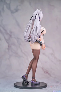 Alvina Chan Deluxe Ver. 18 +