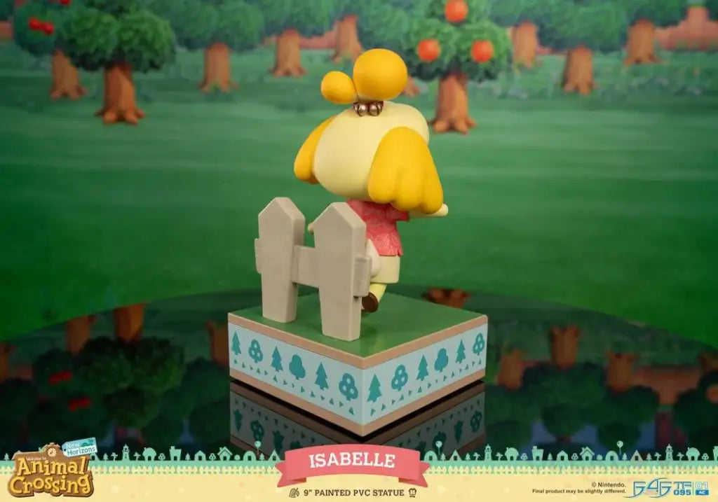 Animal Crossing: New Horizons Isabelle Statue