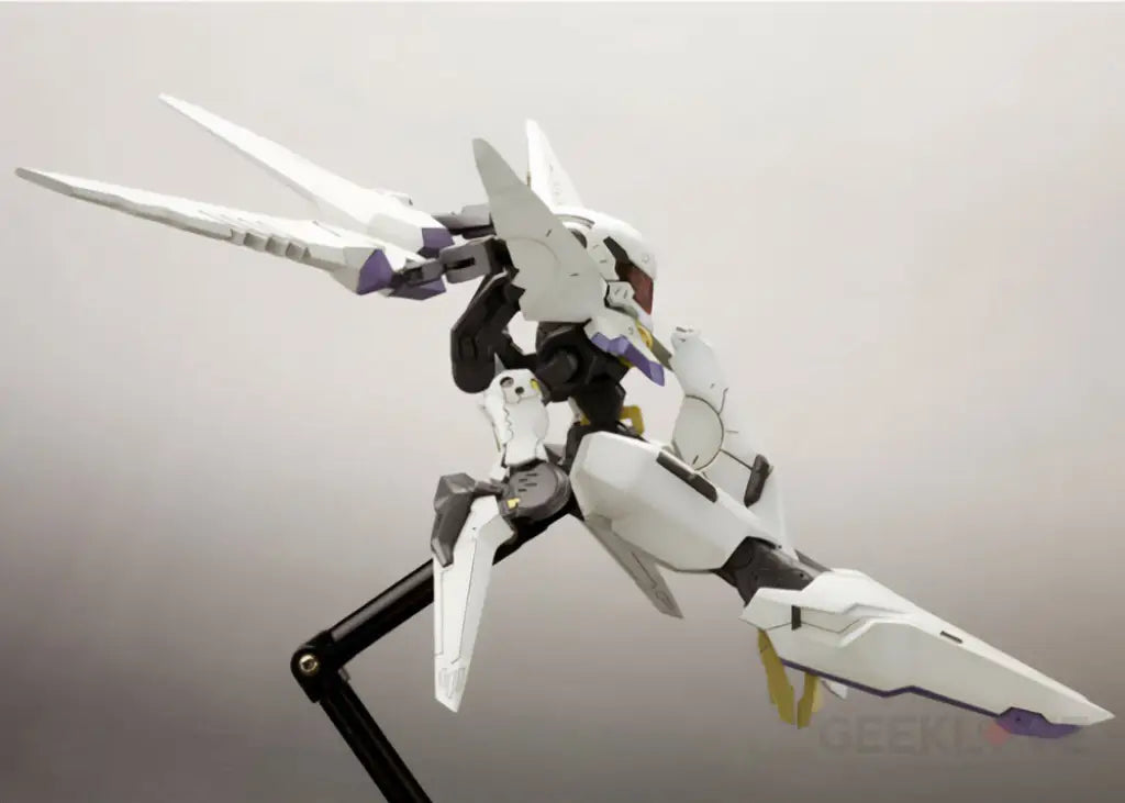 Anubis Zone Of The Enders Vic Viper Model Kit