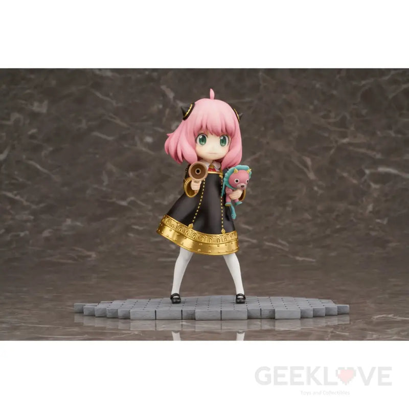 Anya Forger 1/7 Scale Figure