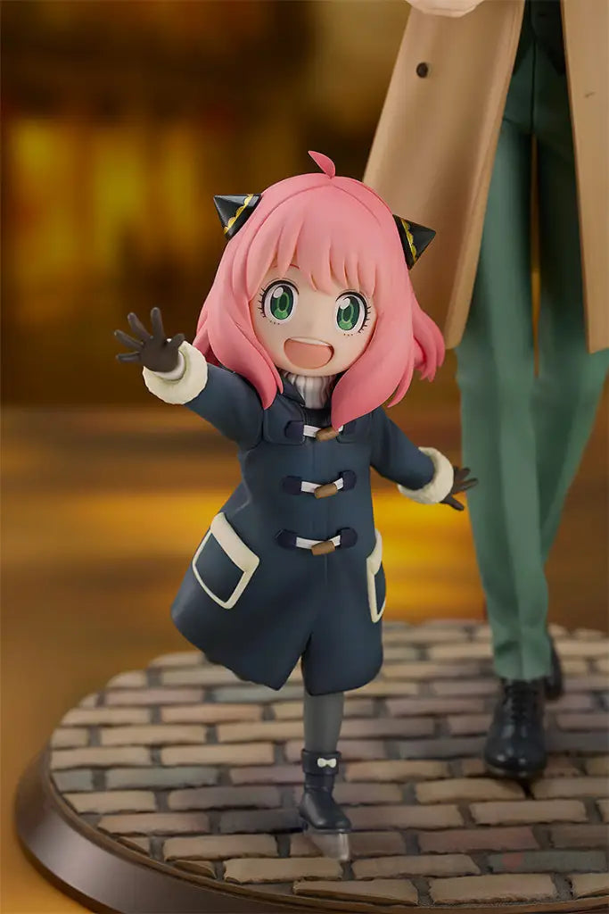 Anya & Loid Scale Figure