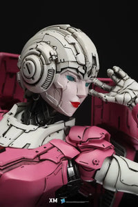 Arcee 1/10 Scale Figure