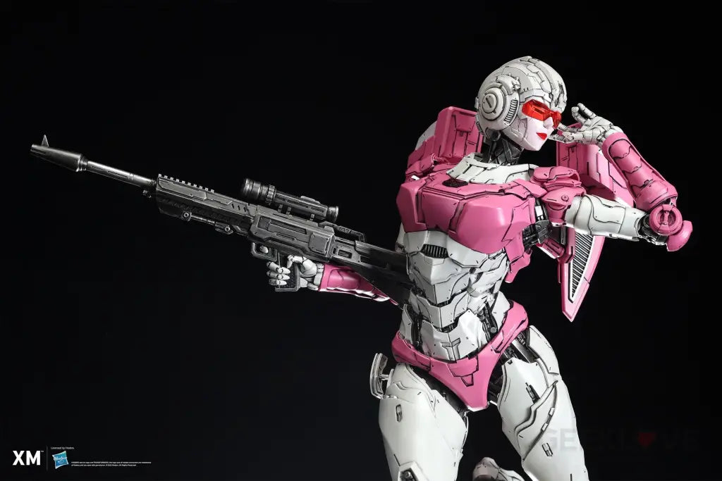Arcee 1/10 Scale Figure