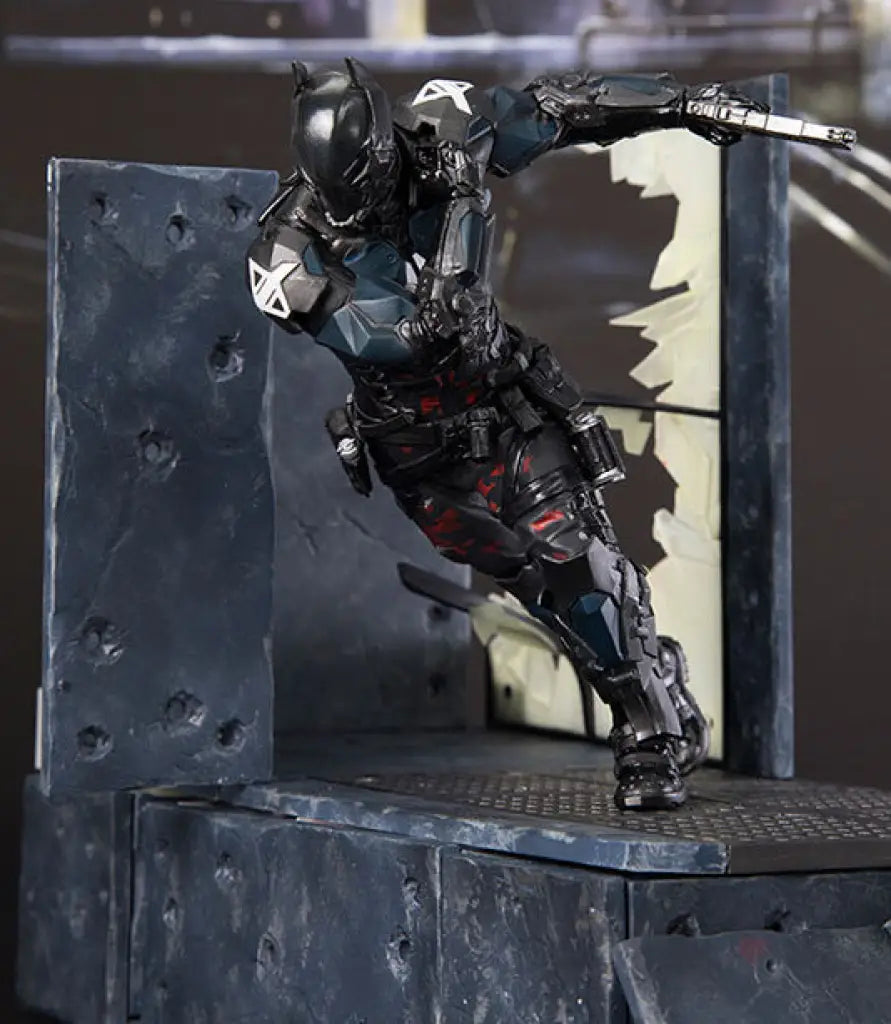 ARKHAM KNIGHT ARTFX+ STATUE - GeekLoveph
