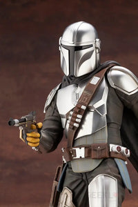 ARTFX Mandalorian & The Child - GeekLoveph