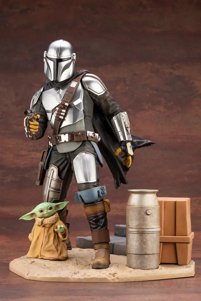 ARTFX Mandalorian & The Child - GeekLoveph