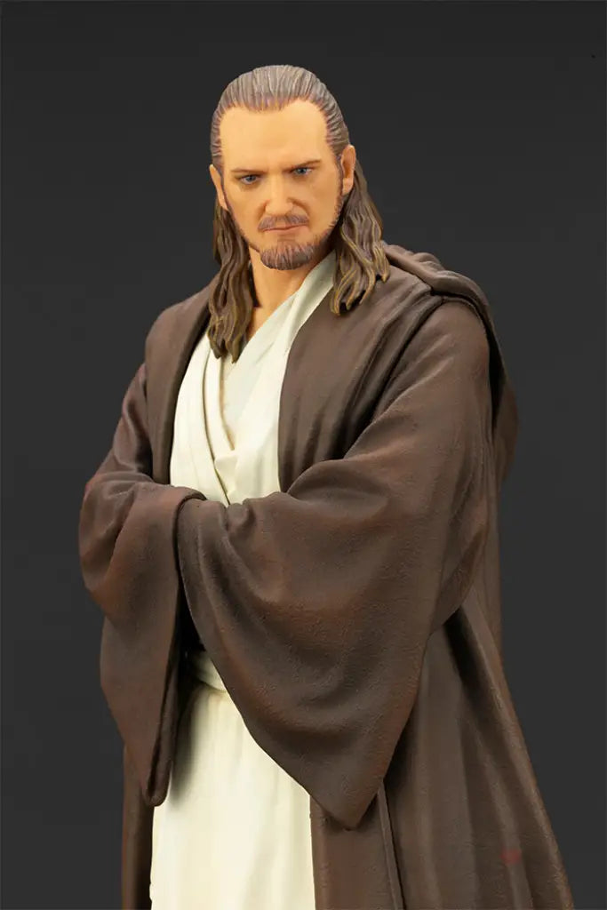 ARTFX+ Qui-Gon Jinn - GeekLoveph