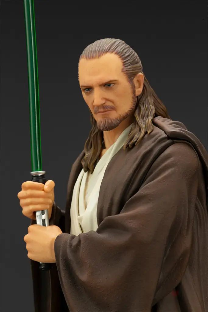 ARTFX+ Qui-Gon Jinn - GeekLoveph