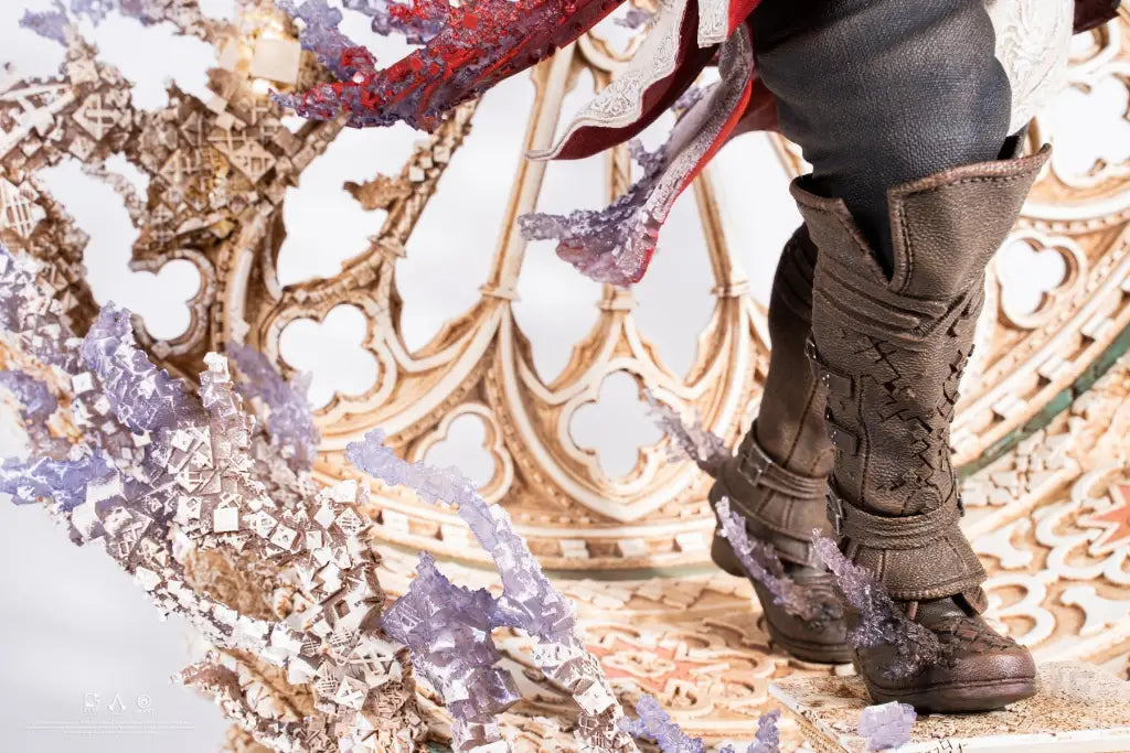 Assassin's Creed Animus Ezio 1/4 Scale Statue - GeekLoveph