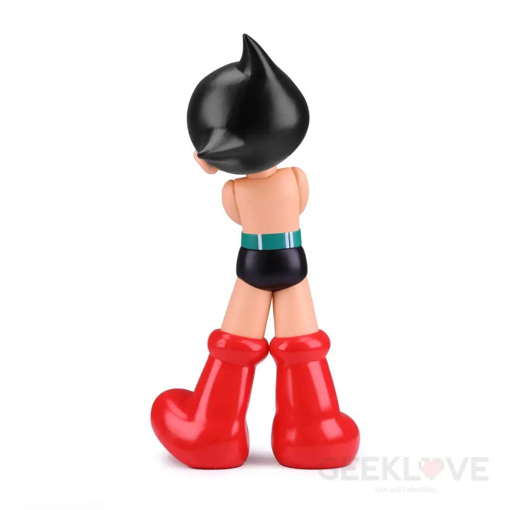 Astro Boy Cross Arms Statue