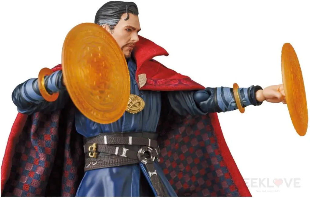 Avengers: Infinity War MAFEX No.152 Doctor Strange - GeekLoveph
