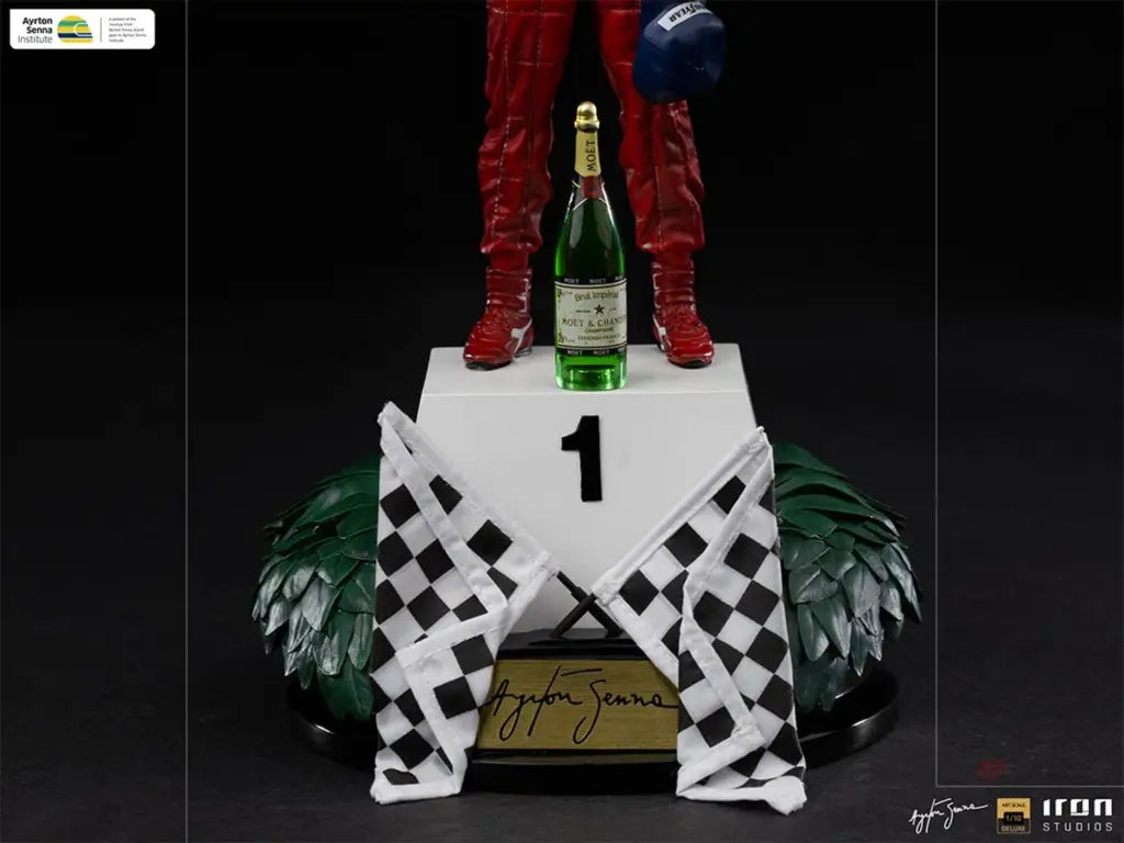 Ayrton Senna Statue - 1991 - Art Scale 1/0 - GeekLoveph