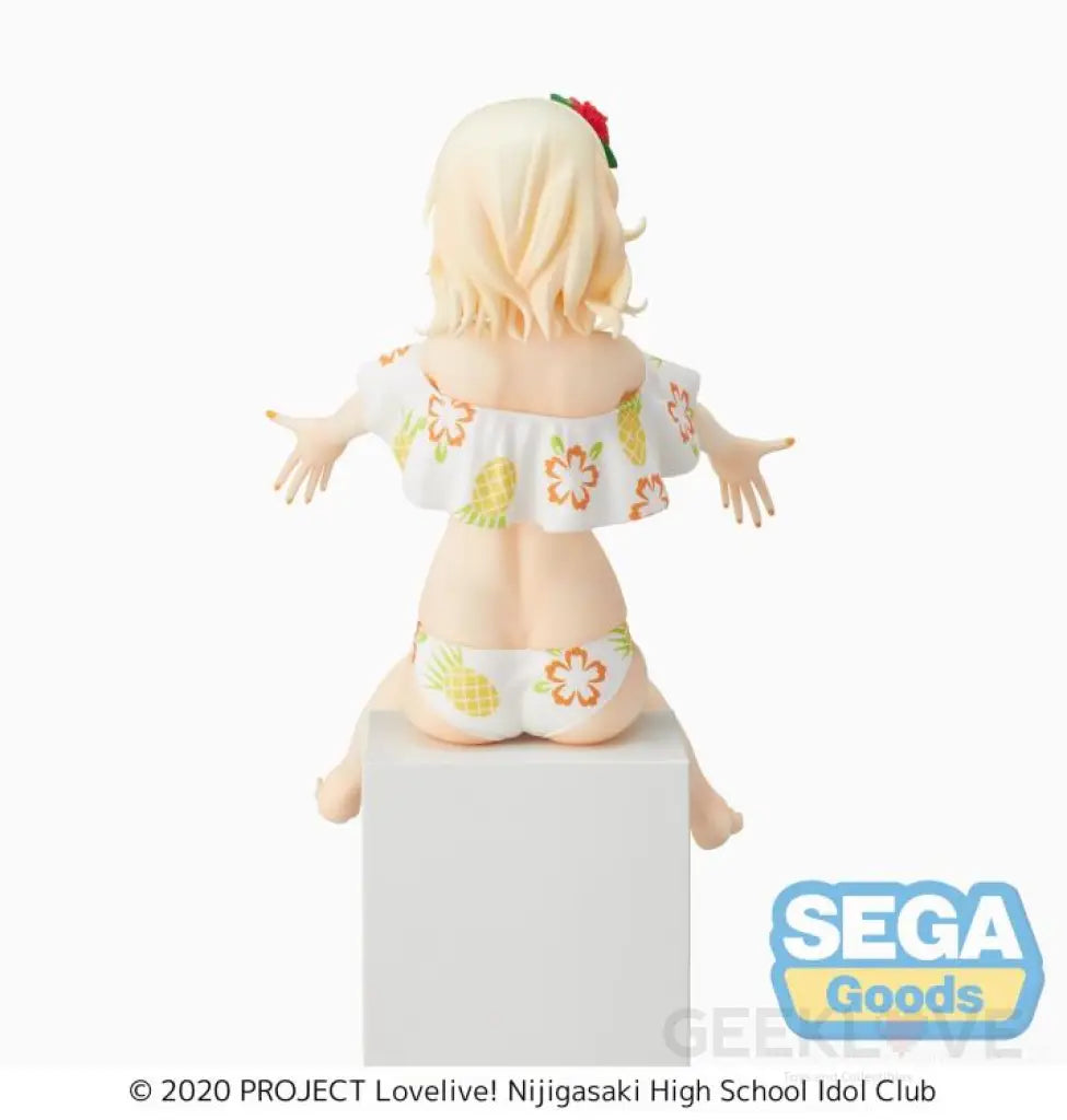 Ayumu Uehara & Ai Miyashita (Perching) Set of 2 Premium Figures - GeekLoveph