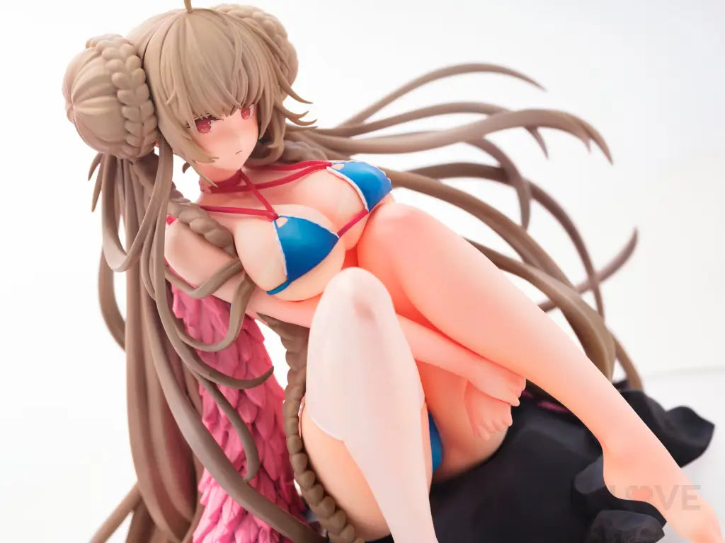 Azur Lane Formidable The Lady Of The Beach Ver. Scale Figure