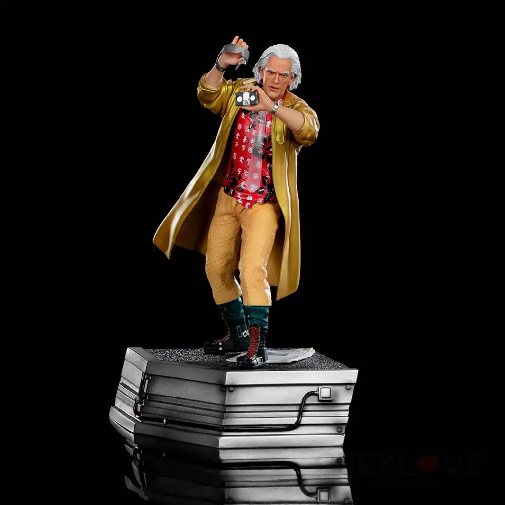 Back to the Future Part II Doc Brown Art Scale 1/10 - GeekLoveph