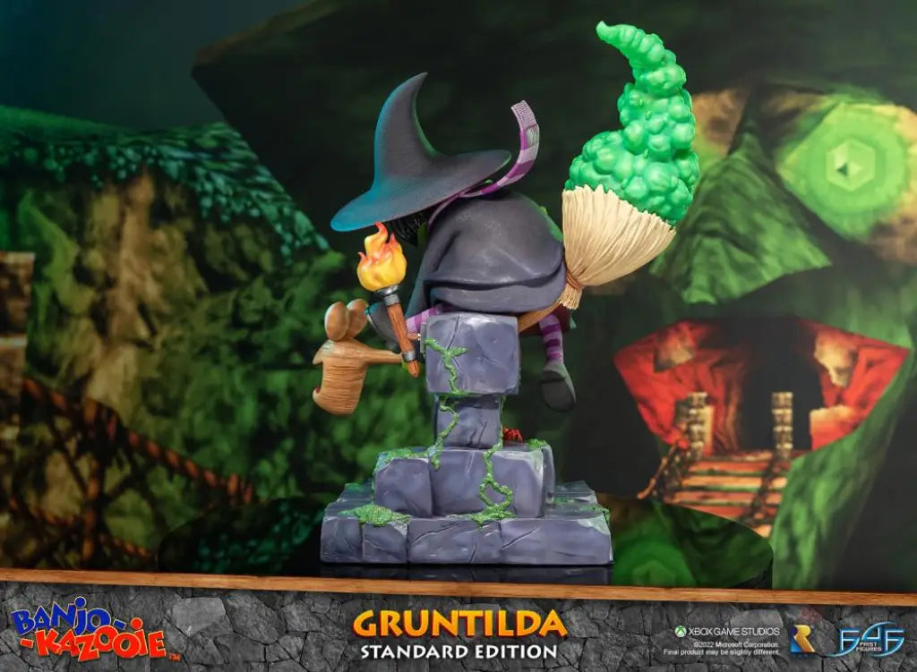 Banjo-Kazooie Gruntilda Statue Preorder