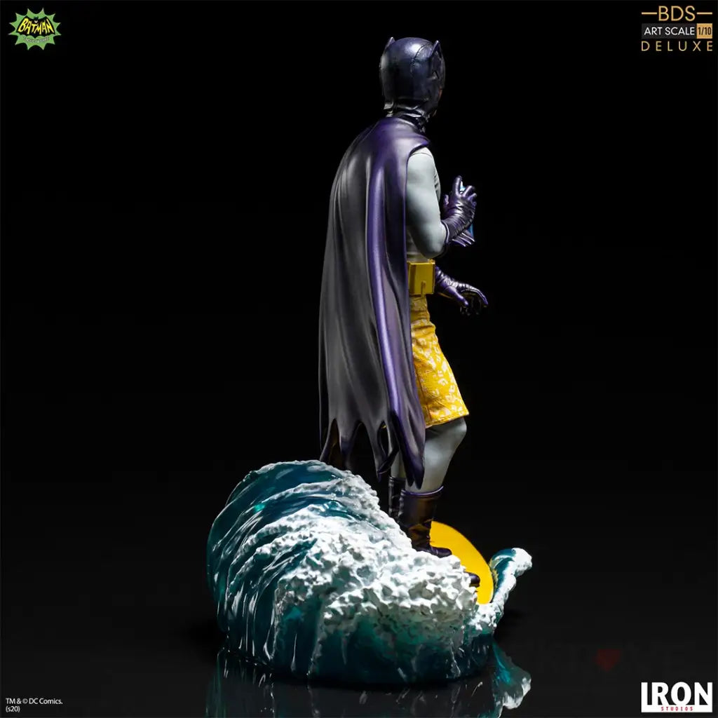 Batman 66 BDS Batman Deluxe Art Scale 1/10 Statue - GeekLoveph