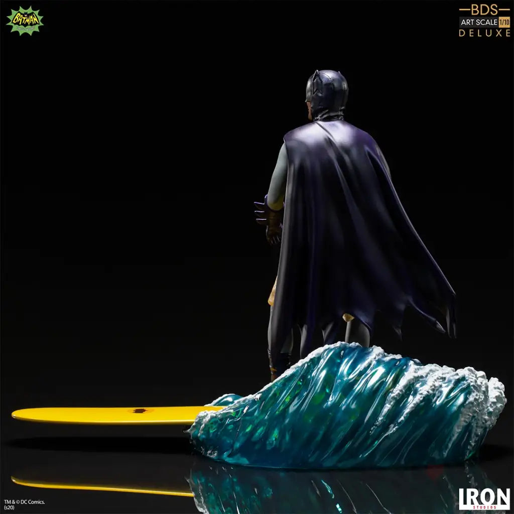 Batman 66 BDS Batman Deluxe Art Scale 1/10 Statue - GeekLoveph