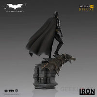 Batman Deluxe Art Scale 1/10 - The Dark Knight - GeekLoveph