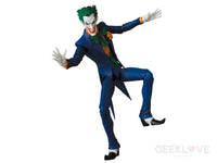 Batman: Hush MAFEX No.142 The Joker - GeekLoveph