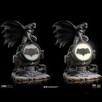 Batman On Bat-Signal 1/10 Deluxe Art Scale Statue Preorder
