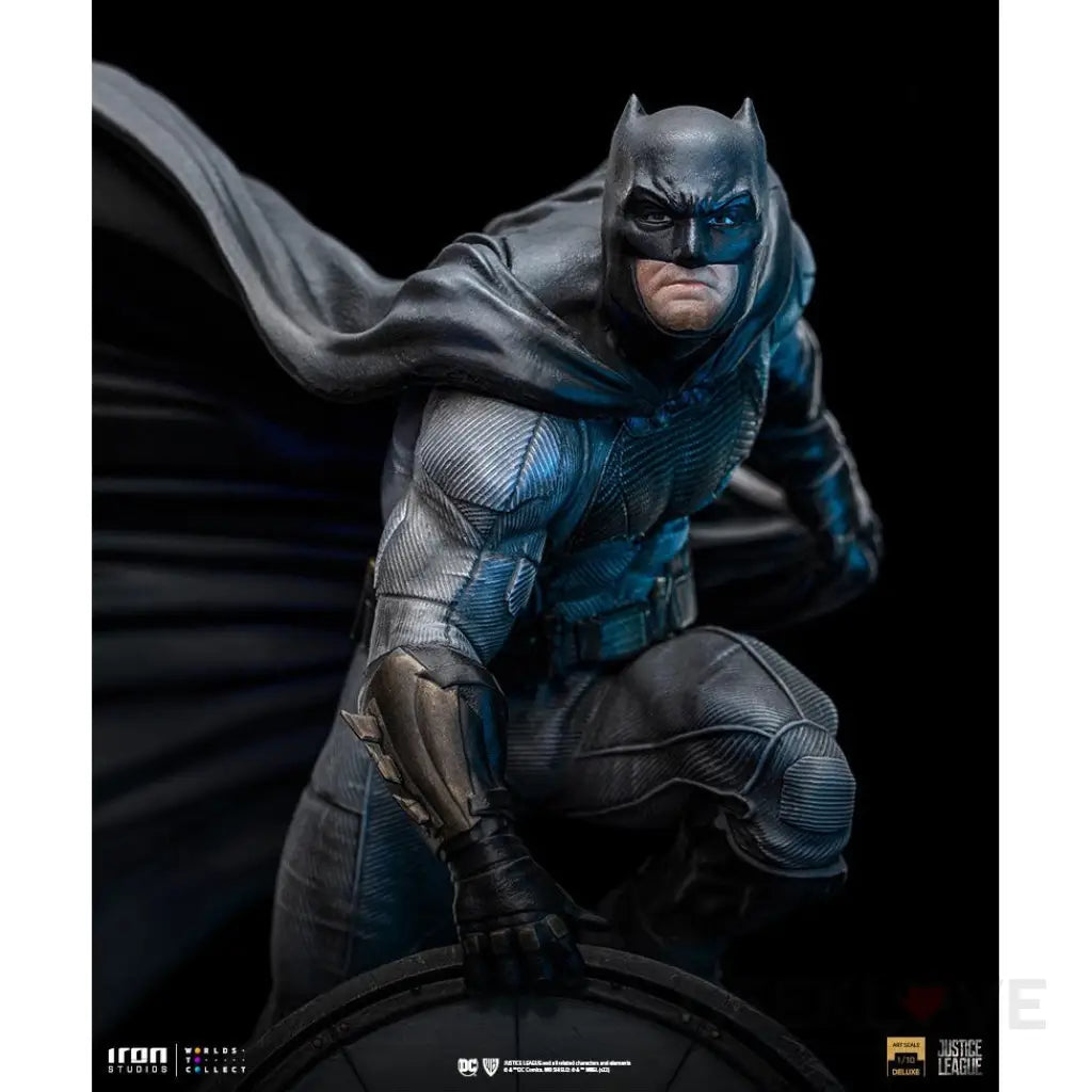Batman On Bat-Signal 1/10 Deluxe Art Scale Statue Preorder