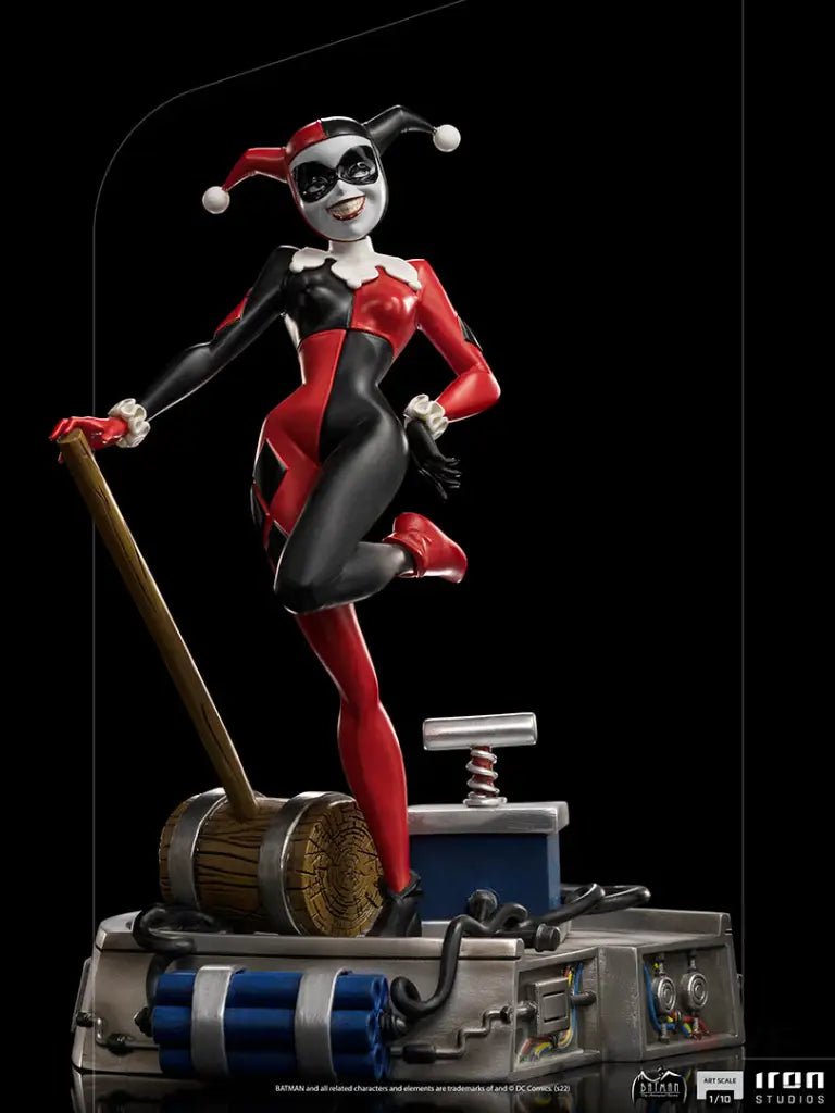 Batman The Animated Series Harley Quinn Art Scale 1/10 Statue Preorder