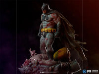 Batman The Dark Knight Returns Diorama - GeekLoveph