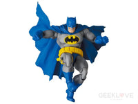 Batman: The Dark Knight Returns MAFEX No.139 Batman (Blue Ver.) and Robin - GeekLoveph