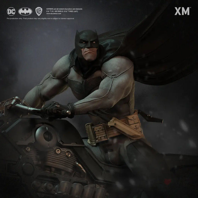 Batman: White Knight (Batcycle Edition) 1/4 Scale Statue