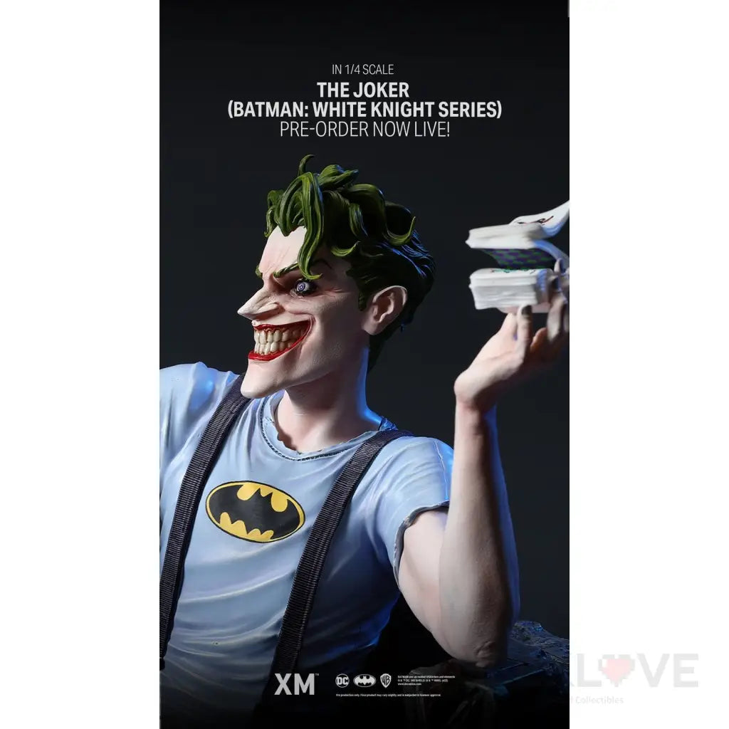 Batman: White Knight - The Joker 1/4 Scale Statue - GeekLoveph