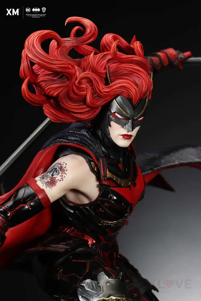 Batwoman Samurai Series 1/4 Scale Statue Preorder