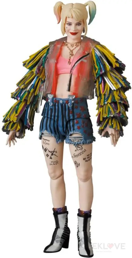 Birds of Prey MAFEX No.159 Harley Quinn (Caution Tape Jacket Ver.) - GeekLoveph