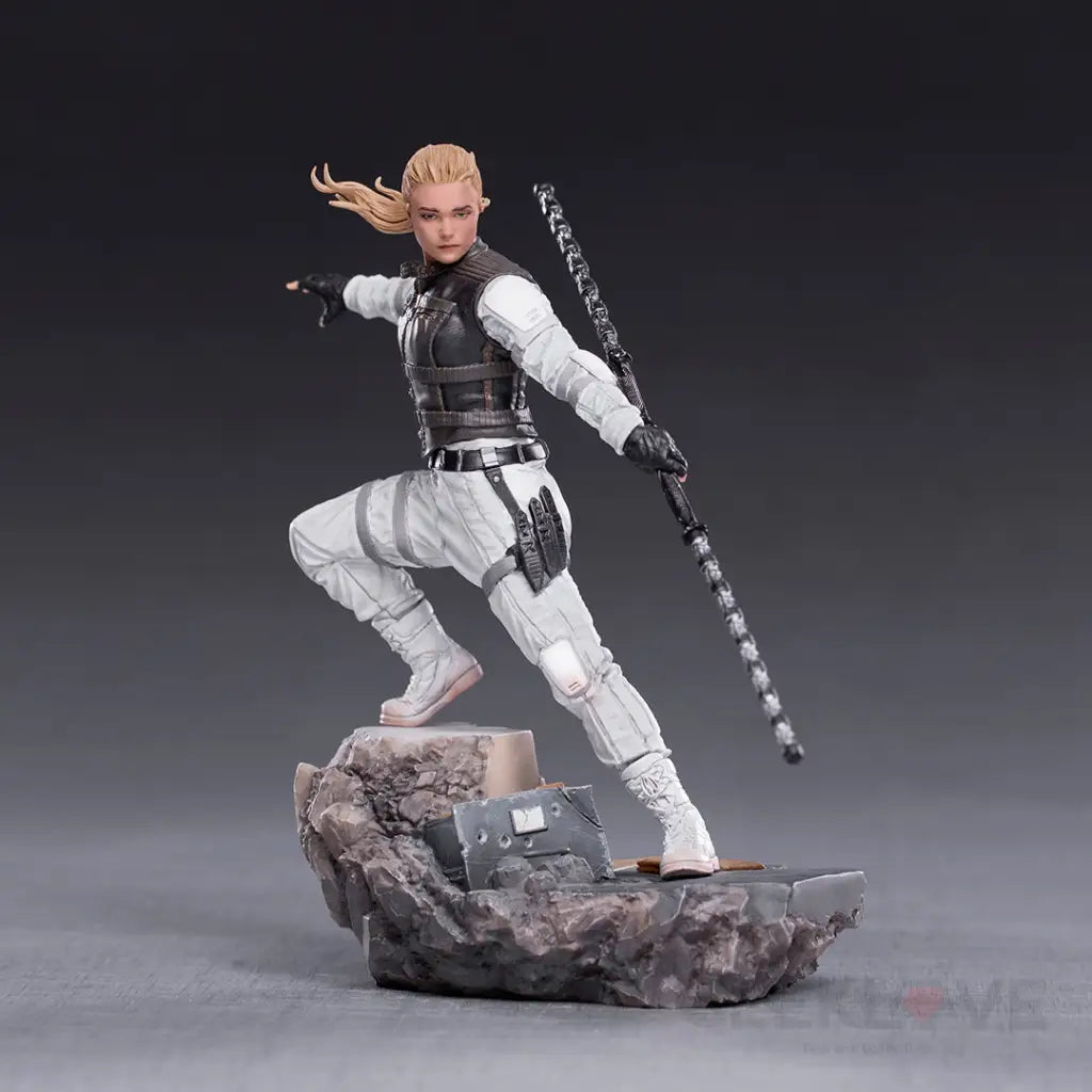 Black Widow BDS Yelena Art Scale 1/10 Statue - GeekLoveph